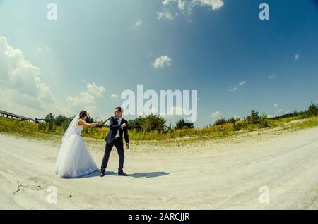 Paar schöne in der Ukrainischen Hochzeit Lutsk Stockfoto