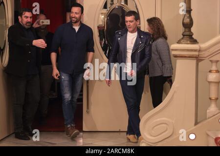 27h Jan, ANTONIO BANDERAS und PABLO PUYOL präsentieren in Barcelona das Musical A CHORUS LINE am Teatre Tivoli Stockfoto