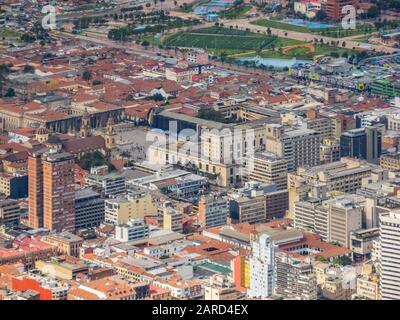 Bogota, Kolumbien - 12. September 2019: Ansicht für das moderne Zentrum von Bogota von der Oberseite des Palácio de Monserrate Berg, Bogotá, Kolumbien, Lateinamerika Stockfoto