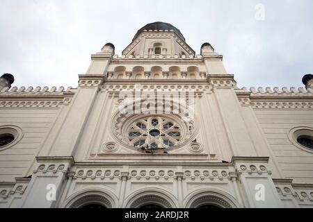 Die alte Synagoge in Kecskemet, Ungarn. Stockfoto