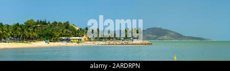 Badestrände am Strand in Townsville North Queensland Australien Stockfoto