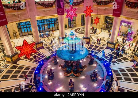 Das Interieur des Pariser Hotels und Kasinos in Macau Stockfoto
