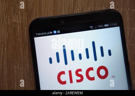 Das Cisco Logo wird auf einem modernen Smartphone angezeigt Stockfoto