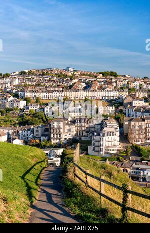 Blick auf die Stadt Ilfracombe am Meer in Nord-Devon UK Stockfoto