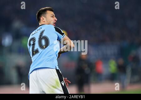 Stefan Radu von Lazio reagiert beim italienischen Champions-Serie-A-Fußballspiel zwischen AS Roma und SS Lazio am 26. Januar 2020 im Stadio Olimpico in Rom, Italien - Foto Federico Proietti/ESPA-Images Stockfoto