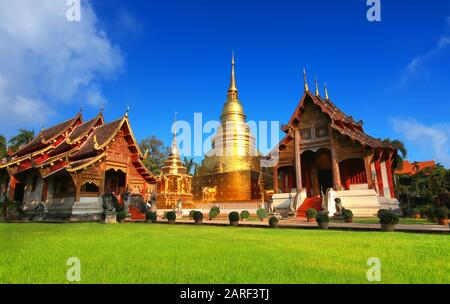 Wat Phra Singh Tempel in Chiang Mai, Thailand, beliebtestes Reiseziel und Touristenattraktion bei einem Besuch in Chiang Mai, Thailand. Stockfoto