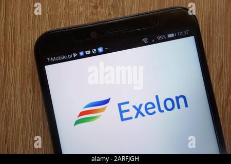 Das EXELON-Logo wird auf einem modernen Smartphone angezeigt Stockfoto