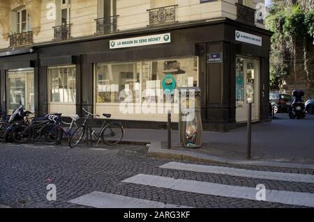 La Maison du Zéro Déchet, Zero Waste, ökologische Werkstatt, 3 Rue Charles Nodier, 75018 Paris, Frankreich Stockfoto