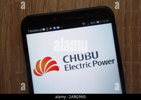 Das Chubu Electric Power Logo wird auf einem modernen Smartphone angezeigt Stockfoto