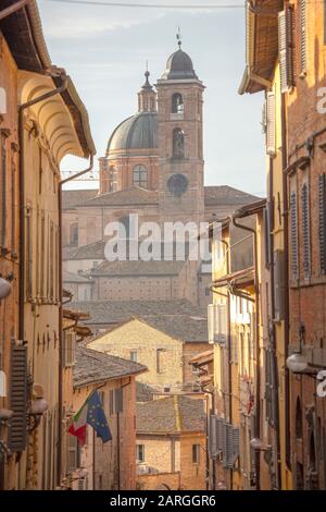 Via Bramante, Urbino, Marken, Italien, Europa Stockfoto