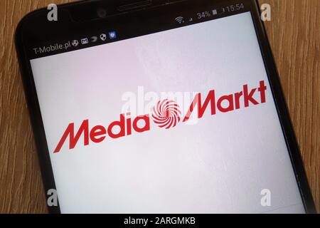 Das Media Markt-Logo wird auf einem modernen Smartphone angezeigt Stockfoto