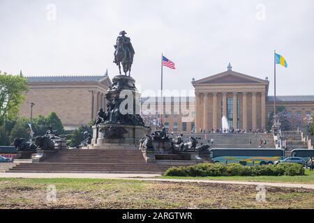 Philadelphia, USA. Mai 2018. Philadelphia, USA Mai 2018: Impressions Philadelphia - Mai - 2018 Philadelphia Museum of Art/Rocky Steps - Usage Worldwide Credit: Dpa/Alamy Live News Stockfoto