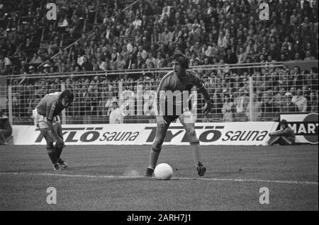 Weltmeisterschaft '74 Niederlande-Schweden 0-0 Datum: 19. Juni 1974 Schlagwörter: Sport, Fußball, Weltmeisterschaften Stockfoto