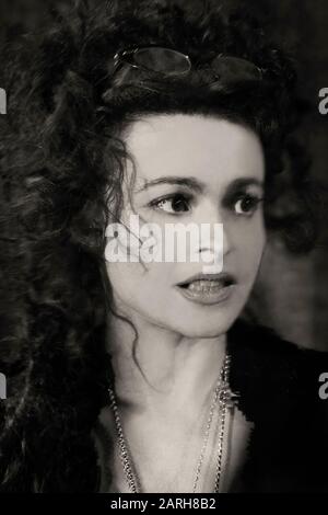 Kopfschuss von Helena Bonham Carter. Hochformat. Schwarzweiß. 2010 Stockfoto