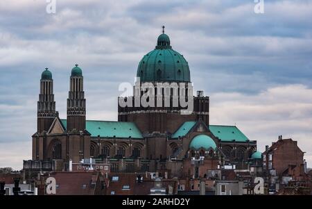 Jette/Koekelberg, Region Brüssel-Hauptstadt, Belgien, 25. Januar 2020: Blick auf die Basilika des Heiligen Herzens - Basilique du Sacre Coeur Stockfoto