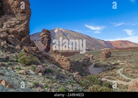 Los Roques de Garcia Cinchado Felsformation innerhalb des Teide-Nationalparks in der Gemeinde La Orotava, spanien Stockfoto