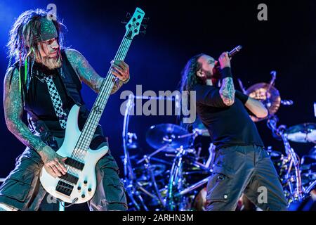 Bristol, VA, USA. August 2014. Korn tritt am 3. August bei Jiffy Lube Live in Bristol, VA auf Stockfoto