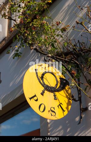 Historisches Zeichen der Post in deutschland Stockfoto