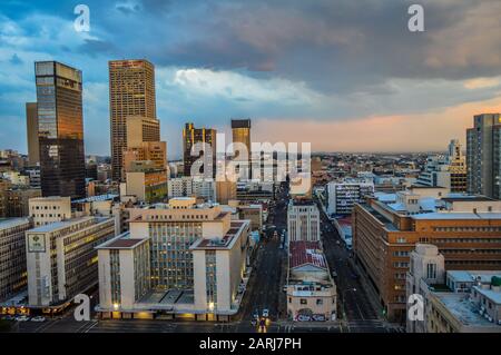 Schöne Johannesburg City Skyline und hisgh Türme und Gebäude Stockfoto