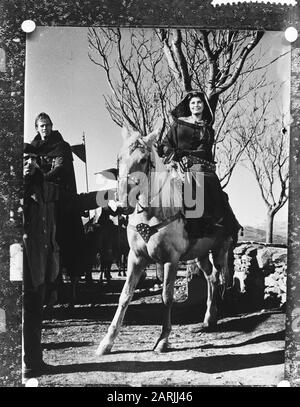 Sophia Loren im Film El Cid als Ximene Datum: 18. Januar 1961 Ort: Spanien Schlagwörter: Schauspielerinnen, Filme, Filmstars, Pferde persönlicher Name: Loren, Sophia Stockfoto
