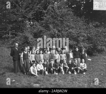 Schule ULDI Hr. Vermaas Zaltbommel Datum: 18. Mai 1949 Ort: Gelderland, Zaltbommel Personenname: HR. Vermaas Stockfoto