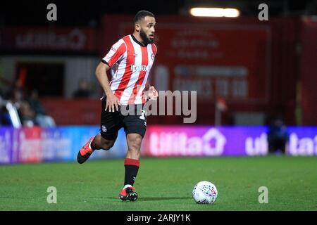 London, Großbritannien. Januar 2020. Bryan Mbeumo von Brentford in Aktion. EFL Skybet Meisterschaftsspiel, Brentford gegen Nottingham Forest im Griffin Park Stadion in London am Dienstag, 28. Januar 2020. Dieses Bild darf nur für redaktionelle Zwecke verwendet werden. Nur redaktionelle Nutzung, Lizenz für kommerzielle Nutzung erforderlich. Keine Verwendung bei Wetten, Spielen oder einer einzelnen Club-/Liga-/Spielerpublikationen. PIC von Steffan Bowen/Andrew Orchard Sportfotografie/Alamy Live News Credit: Andrew Orchard Sportfotografie/Alamy Live News Stockfoto