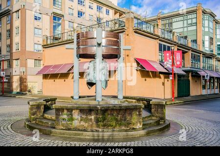 Western Han Dynasty Bell, Allan Yap Circle, Shanghai Alley, Chinatown, Vancouver, British Columbia, Kanada Stockfoto