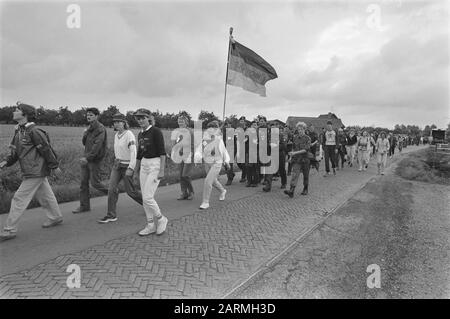 Vier Tage van Nijmegen, 1. Tag Datum: 17. Juli 1984 Ort: Nijmegen Schlüsselwörter: VIEDAAGE Stockfoto