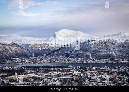 Flug über Tromsø und Nordnorwegen nach München Stockfoto