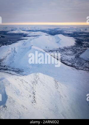 Flug über Tromsø und Nordnorwegen nach München Stockfoto