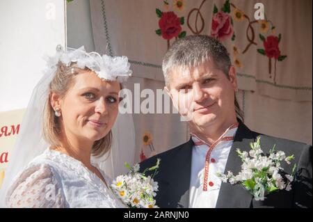 Moskau, Russland-1. Oktober 2016: Nachfahren der Kosaken beim Messe- und Kosaken-Treffen. Rekonstruktion historischer Ereignisse der Hochzeit von t Stockfoto