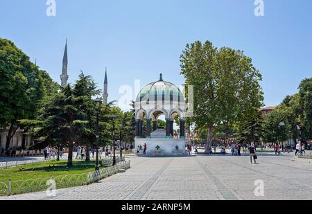 Deutscher historischer Brunnen im Zentrum von Istanbul am Sultanahmet-Platz. Es ist ein Symbol der Freundschaft zwischen Deutschland und der Türkei Stockfoto
