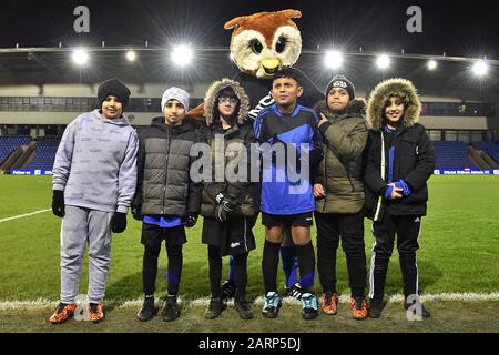 Oldham, Großbritannien. Januar 2020. Oldham, ENGLAND - 28. JANUAR Maskottchen während des Sky Bet League 2 Spiels zwischen Oldham Athletic und Mansfield Town im Boundary Park, Oldham am Dienstag, 28. Januar 2020. (Gutschrift: Eddie Garvey   MI News) Gutschrift: MI News & Sport /Alamy Live News Stockfoto