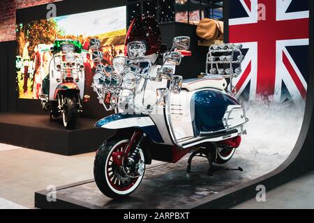 Bangkok, Thailand - 29. Januar 2020: Royal Alloy RA Grandprix 200 s Roller Motorrad. Royal Alloy ist eine "britische Marke" im Norden Stockfoto
