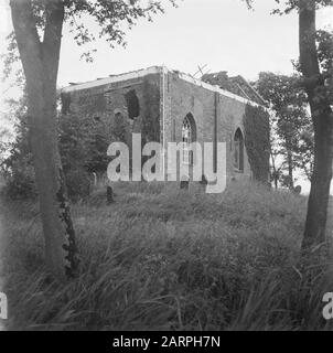 Verwüstungen: Groningen [erk op op op terp] Datum: 1945 Ort: Groningen (Provinz) Schlüsselwörter: Verwüstungen, Zweiter Weltkrieg Stockfoto