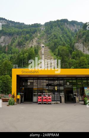 Standseilbahn Stoos die steilste Standseilbahn der Welt in Morschach, Schwyz, Schweiz, Europa - Standseilbahn Stoosbahn Stockfoto