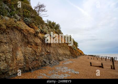 Auswirkungen steigender Meeresspiegel auf die Küste von Suffolk Stockfoto