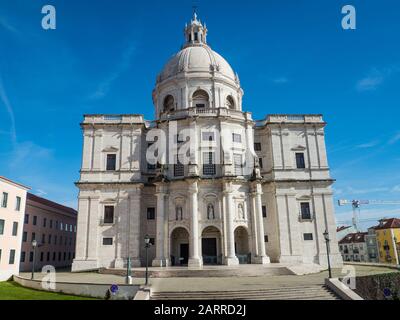 Das nationale Pantheon, die Kirche Santa Engracia, befindet sich im Viertel Alfama in Lissabon Stockfoto