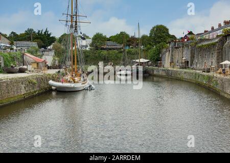 Charlestown Harbour - ein Seehafen aus dem 18. Jahrhundert an der Küste von Cornwall in der St Austell Bay Stockfoto