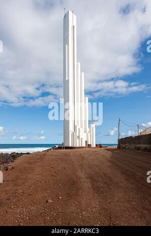Der Leuchtturm Punta del Hidalgo ist ein aktiver Leuchtturm in Punta del Hidalgo innerhalb der Gemeinde San Cristóbal de La Laguna Stockfoto