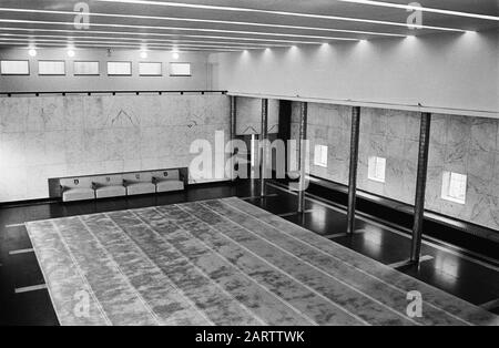 Rathaus in Hilversum vom Architekten W.M. Dudok, Interior Datum: 6. Dezember 1974 Standort: Hilversum, Noord-Holland Schlüsselwörter: Architektur, Gebäude, Innenräume, Rathäuser Stockfoto