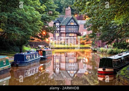 Das Packet House in Worsley am Bridgwater Canal Stockfoto