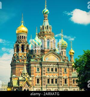 Erlöserkirche auf Verschüttetem Blut (Christuskathedrale) in Sankt Petersburg, Russland. Vintage Foto. Stockfoto