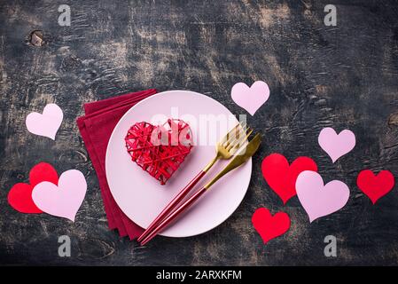 Valentines Tag festlich gedeckten Tisch Stockfoto