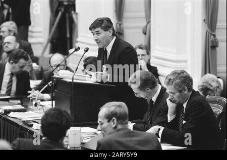 Zweite Kammer, allgemeine Überlegungen; Premier Lubbers antwortet Datum: 10. Oktober 1984 Schlüsselwörter: Reflections persönlicher Name: Lubbers, Ruud Stockfoto