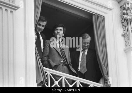 Haus: Brief im Zusammenhang mit Kernkraftwerken, Minister Lubbers folgt Debatten aus dem Logendatum: 26. Mai 1976 Schlagwörter: Name der politischen Institution: Zweite Kammer Stockfoto