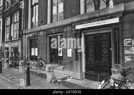 Vrouwenhuis Nieuwe Herengracht Amsterdam (Exterieur), Zuweisung Studentenkrant Datum: 16. März 1976 Standort: Amsterdam, Noord-Holland Stockfoto