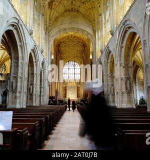 Innenansicht der Sherborne Abbey aus dem Kirchenschiff Stockfoto