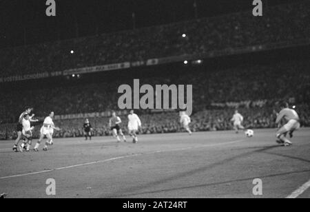 Feijenoord vs. Estudiantes 1-0; Feijenoord gewinnt WM-Datum: 9. September 1970 Schlagwörter: Sport, Name der Fußballeinrichtung: Feyenoord Stockfoto