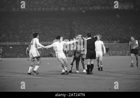 Feijenoord vs. Estudiantes 1-0; Feijenoord gewinnt WM-Datum: 9. September 1970 Schlagwörter: Sport, Name der Fußballeinrichtung: Feyenoord Stockfoto